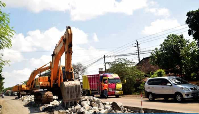Perbaikan Jalan Pantura Juwana-Batangan Ditarget Rampung H-10 Lebaran