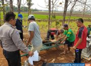 Jasad Pria Tak Dikenal Ditemukan Tergeletak Di Makam Desa Ngagel