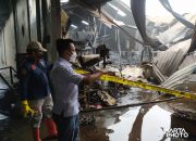 Polisi Masih Selidiki Penyebab Kebakaran di PT Dua Kelinci Pati