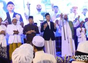 Ribuan Masyarakat Kudus Hadiri ARS Berselawat Bersama Habib Syech